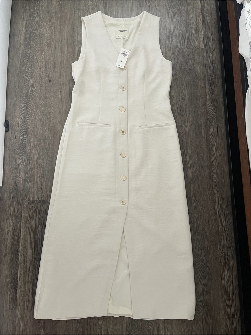 Abercrombie & Fitch White Button-Front Sleeveless Dress